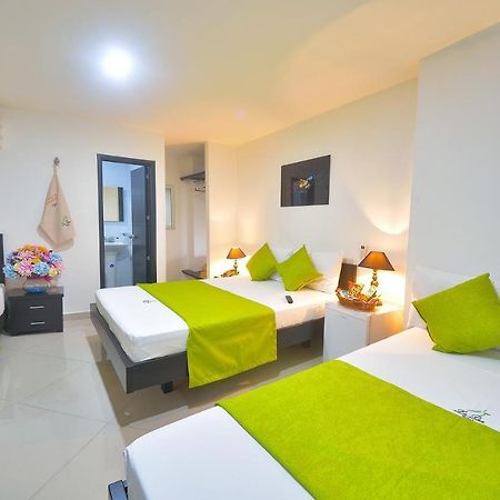 La Pera Hotel Bucaramanga Esterno foto